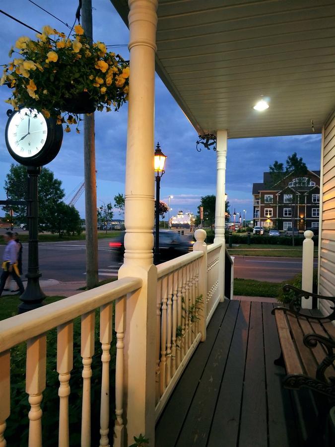 Inn On The Harbour Charlottetown Esterno foto